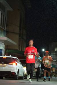 BIB: 408, 490, 15154
                            <button type="button" onclick="openModal(28179934)" class="btn btn-primary btn-sm float-right btn-popup" data-toggle="modal" data-target=".modal-high-quality">
                        <i class="fas fa-shopping-cart"></i> Add to Cart
                    </button>
                                            <button type="button" onclick="isThisMe(28179934, true)" class="btn btn-success btn-sm float-right btn-popup btn-isme hidden" data-toggle="tooltip" data-placement="bottom" title="นี่คือรูปของคุณใช่ไหม คลิกที่นี่เพื่อเอาเข้าอัลบั้ม">
                        <i class="fas fa-plus"></i> Add to album
                    </button>
                    <button type="button" onclick="isThisMe(28179934, false)" class="btn btn-warning btn-sm float-right btn-popup btn-isnotme hidden">
                        <i class="fas fa-ban"></i> Remove from album
                    </button>