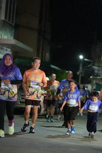 BIB: 1345, 13042, 13051
                            <button type="button" onclick="openModal(28182407)" class="btn btn-primary btn-sm float-right btn-popup" data-toggle="modal" data-target=".modal-high-quality">
                        <i class="fas fa-shopping-cart"></i> Add to Cart
                    </button>
                                            <button type="button" onclick="isThisMe(28182407, true)" class="btn btn-success btn-sm float-right btn-popup btn-isme hidden" data-toggle="tooltip" data-placement="bottom" title="นี่คือรูปของคุณใช่ไหม คลิกที่นี่เพื่อเอาเข้าอัลบั้ม">
                        <i class="fas fa-plus"></i> Add to album
                    </button>
                    <button type="button" onclick="isThisMe(28182407, false)" class="btn btn-warning btn-sm float-right btn-popup btn-isnotme hidden">
                        <i class="fas fa-ban"></i> Remove from album
                    </button>