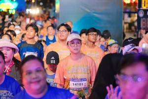 BIB: 14101
                            <button type="button" onclick="openModal(28211153)" class="btn btn-primary btn-sm float-right btn-popup" data-toggle="modal" data-target=".modal-high-quality">
                        <i class="fas fa-shopping-cart"></i> Add to Cart
                    </button>
                                            <button type="button" onclick="isThisMe(28211153, true)" class="btn btn-success btn-sm float-right btn-popup btn-isme hidden" data-toggle="tooltip" data-placement="bottom" title="นี่คือรูปของคุณใช่ไหม คลิกที่นี่เพื่อเอาเข้าอัลบั้ม">
                        <i class="fas fa-plus"></i> Add to album
                    </button>
                    <button type="button" onclick="isThisMe(28211153, false)" class="btn btn-warning btn-sm float-right btn-popup btn-isnotme hidden">
                        <i class="fas fa-ban"></i> Remove from album
                    </button>