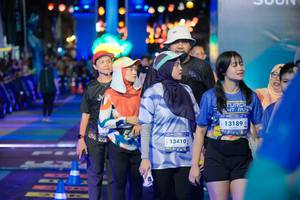 BIB: 321, 13410, 13189
                            <button type="button" onclick="openModal(28211610)" class="btn btn-primary btn-sm float-right btn-popup" data-toggle="modal" data-target=".modal-high-quality">
                        <i class="fas fa-shopping-cart"></i> Add to Cart
                    </button>
                                            <button type="button" onclick="isThisMe(28211610, true)" class="btn btn-success btn-sm float-right btn-popup btn-isme hidden" data-toggle="tooltip" data-placement="bottom" title="นี่คือรูปของคุณใช่ไหม คลิกที่นี่เพื่อเอาเข้าอัลบั้ม">
                        <i class="fas fa-plus"></i> Add to album
                    </button>
                    <button type="button" onclick="isThisMe(28211610, false)" class="btn btn-warning btn-sm float-right btn-popup btn-isnotme hidden">
                        <i class="fas fa-ban"></i> Remove from album
                    </button>
