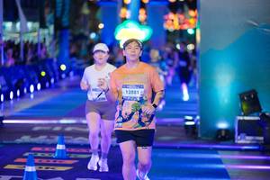 BIB: 13881
                            <button type="button" onclick="openModal(28208264)" class="btn btn-primary btn-sm float-right btn-popup" data-toggle="modal" data-target=".modal-high-quality">
                        <i class="fas fa-shopping-cart"></i> Add to Cart
                    </button>
                                            <button type="button" onclick="isThisMe(28208264, true)" class="btn btn-success btn-sm float-right btn-popup btn-isme hidden" data-toggle="tooltip" data-placement="bottom" title="นี่คือรูปของคุณใช่ไหม คลิกที่นี่เพื่อเอาเข้าอัลบั้ม">
                        <i class="fas fa-plus"></i> Add to album
                    </button>
                    <button type="button" onclick="isThisMe(28208264, false)" class="btn btn-warning btn-sm float-right btn-popup btn-isnotme hidden">
                        <i class="fas fa-ban"></i> Remove from album
                    </button>