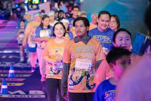 BIB: 15159
                            <button type="button" onclick="openModal(28211308)" class="btn btn-primary btn-sm float-right btn-popup" data-toggle="modal" data-target=".modal-high-quality">
                        <i class="fas fa-shopping-cart"></i> Add to Cart
                    </button>
                                            <button type="button" onclick="isThisMe(28211308, true)" class="btn btn-success btn-sm float-right btn-popup btn-isme hidden" data-toggle="tooltip" data-placement="bottom" title="นี่คือรูปของคุณใช่ไหม คลิกที่นี่เพื่อเอาเข้าอัลบั้ม">
                        <i class="fas fa-plus"></i> Add to album
                    </button>
                    <button type="button" onclick="isThisMe(28211308, false)" class="btn btn-warning btn-sm float-right btn-popup btn-isnotme hidden">
                        <i class="fas fa-ban"></i> Remove from album
                    </button>