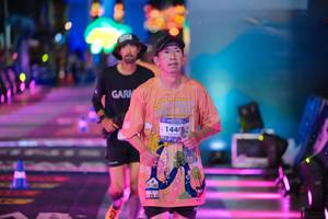 BIB: 1440
                            <button type="button" onclick="openModal(28209795)" class="btn btn-primary btn-sm float-right btn-popup" data-toggle="modal" data-target=".modal-high-quality">
                        <i class="fas fa-shopping-cart"></i> Add to Cart
                    </button>
                                            <button type="button" onclick="isThisMe(28209795, true)" class="btn btn-success btn-sm float-right btn-popup btn-isme hidden" data-toggle="tooltip" data-placement="bottom" title="นี่คือรูปของคุณใช่ไหม คลิกที่นี่เพื่อเอาเข้าอัลบั้ม">
                        <i class="fas fa-plus"></i> Add to album
                    </button>
                    <button type="button" onclick="isThisMe(28209795, false)" class="btn btn-warning btn-sm float-right btn-popup btn-isnotme hidden">
                        <i class="fas fa-ban"></i> Remove from album
                    </button>