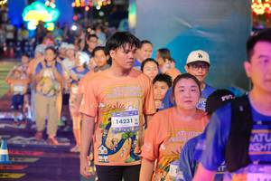BIB: 14231
                            <button type="button" onclick="openModal(28211299)" class="btn btn-primary btn-sm float-right btn-popup" data-toggle="modal" data-target=".modal-high-quality">
                        <i class="fas fa-shopping-cart"></i> Add to Cart
                    </button>
                                            <button type="button" onclick="isThisMe(28211299, true)" class="btn btn-success btn-sm float-right btn-popup btn-isme hidden" data-toggle="tooltip" data-placement="bottom" title="นี่คือรูปของคุณใช่ไหม คลิกที่นี่เพื่อเอาเข้าอัลบั้ม">
                        <i class="fas fa-plus"></i> Add to album
                    </button>
                    <button type="button" onclick="isThisMe(28211299, false)" class="btn btn-warning btn-sm float-right btn-popup btn-isnotme hidden">
                        <i class="fas fa-ban"></i> Remove from album
                    </button>