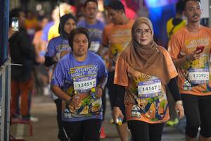 BIB: 13455, 14167, 13393
                            <button type="button" onclick="openModal(28178853)" class="btn btn-primary btn-sm float-right btn-popup" data-toggle="modal" data-target=".modal-high-quality">
                        <i class="fas fa-shopping-cart"></i> Add to Cart
                    </button>
                                            <button type="button" onclick="isThisMe(28178853, true)" class="btn btn-success btn-sm float-right btn-popup btn-isme hidden" data-toggle="tooltip" data-placement="bottom" title="นี่คือรูปของคุณใช่ไหม คลิกที่นี่เพื่อเอาเข้าอัลบั้ม">
                        <i class="fas fa-plus"></i> Add to album
                    </button>
                    <button type="button" onclick="isThisMe(28178853, false)" class="btn btn-warning btn-sm float-right btn-popup btn-isnotme hidden">
                        <i class="fas fa-ban"></i> Remove from album
                    </button>