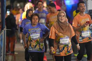 BIB: 13455, 13393, 14167
                            <button type="button" onclick="openModal(28178850)" class="btn btn-primary btn-sm float-right btn-popup" data-toggle="modal" data-target=".modal-high-quality">
                        <i class="fas fa-shopping-cart"></i> Add to Cart
                    </button>
                                            <button type="button" onclick="isThisMe(28178850, true)" class="btn btn-success btn-sm float-right btn-popup btn-isme hidden" data-toggle="tooltip" data-placement="bottom" title="นี่คือรูปของคุณใช่ไหม คลิกที่นี่เพื่อเอาเข้าอัลบั้ม">
                        <i class="fas fa-plus"></i> Add to album
                    </button>
                    <button type="button" onclick="isThisMe(28178850, false)" class="btn btn-warning btn-sm float-right btn-popup btn-isnotme hidden">
                        <i class="fas fa-ban"></i> Remove from album
                    </button>