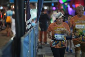 BIB: 13756, 15290
                            <button type="button" onclick="openModal(28179169)" class="btn btn-primary btn-sm float-right btn-popup" data-toggle="modal" data-target=".modal-high-quality">
                        <i class="fas fa-shopping-cart"></i> Add to Cart
                    </button>
                                            <button type="button" onclick="isThisMe(28179169, true)" class="btn btn-success btn-sm float-right btn-popup btn-isme hidden" data-toggle="tooltip" data-placement="bottom" title="นี่คือรูปของคุณใช่ไหม คลิกที่นี่เพื่อเอาเข้าอัลบั้ม">
                        <i class="fas fa-plus"></i> Add to album
                    </button>
                    <button type="button" onclick="isThisMe(28179169, false)" class="btn btn-warning btn-sm float-right btn-popup btn-isnotme hidden">
                        <i class="fas fa-ban"></i> Remove from album
                    </button>
