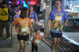 BIB: 15125, 16124, 15121
                            <button type="button" onclick="openModal(28179447)" class="btn btn-primary btn-sm float-right btn-popup" data-toggle="modal" data-target=".modal-high-quality">
                        <i class="fas fa-shopping-cart"></i> Add to Cart
                    </button>
                                            <button type="button" onclick="isThisMe(28179447, true)" class="btn btn-success btn-sm float-right btn-popup btn-isme hidden" data-toggle="tooltip" data-placement="bottom" title="นี่คือรูปของคุณใช่ไหม คลิกที่นี่เพื่อเอาเข้าอัลบั้ม">
                        <i class="fas fa-plus"></i> Add to album
                    </button>
                    <button type="button" onclick="isThisMe(28179447, false)" class="btn btn-warning btn-sm float-right btn-popup btn-isnotme hidden">
                        <i class="fas fa-ban"></i> Remove from album
                    </button>