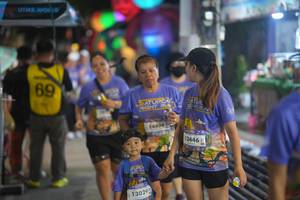 BIB: 14404, 13029, 13446
                            <button type="button" onclick="openModal(28180511)" class="btn btn-primary btn-sm float-right btn-popup" data-toggle="modal" data-target=".modal-high-quality">
                        <i class="fas fa-shopping-cart"></i> Add to Cart
                    </button>
                                            <button type="button" onclick="isThisMe(28180511, true)" class="btn btn-success btn-sm float-right btn-popup btn-isme hidden" data-toggle="tooltip" data-placement="bottom" title="นี่คือรูปของคุณใช่ไหม คลิกที่นี่เพื่อเอาเข้าอัลบั้ม">
                        <i class="fas fa-plus"></i> Add to album
                    </button>
                    <button type="button" onclick="isThisMe(28180511, false)" class="btn btn-warning btn-sm float-right btn-popup btn-isnotme hidden">
                        <i class="fas fa-ban"></i> Remove from album
                    </button>