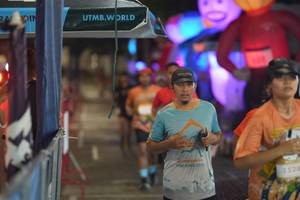 BIB: 2019, 1528
                            <button type="button" onclick="openModal(28177898)" class="btn btn-primary btn-sm float-right btn-popup" data-toggle="modal" data-target=".modal-high-quality">
                        <i class="fas fa-shopping-cart"></i> Add to Cart
                    </button>
                                            <button type="button" onclick="isThisMe(28177898, true)" class="btn btn-success btn-sm float-right btn-popup btn-isme hidden" data-toggle="tooltip" data-placement="bottom" title="นี่คือรูปของคุณใช่ไหม คลิกที่นี่เพื่อเอาเข้าอัลบั้ม">
                        <i class="fas fa-plus"></i> Add to album
                    </button>
                    <button type="button" onclick="isThisMe(28177898, false)" class="btn btn-warning btn-sm float-right btn-popup btn-isnotme hidden">
                        <i class="fas fa-ban"></i> Remove from album
                    </button>