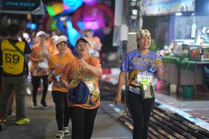 BIB: 13717
                            <button type="button" onclick="openModal(28179034)" class="btn btn-primary btn-sm float-right btn-popup" data-toggle="modal" data-target=".modal-high-quality">
                        <i class="fas fa-shopping-cart"></i> Add to Cart
                    </button>
                                            <button type="button" onclick="isThisMe(28179034, true)" class="btn btn-success btn-sm float-right btn-popup btn-isme hidden" data-toggle="tooltip" data-placement="bottom" title="นี่คือรูปของคุณใช่ไหม คลิกที่นี่เพื่อเอาเข้าอัลบั้ม">
                        <i class="fas fa-plus"></i> Add to album
                    </button>
                    <button type="button" onclick="isThisMe(28179034, false)" class="btn btn-warning btn-sm float-right btn-popup btn-isnotme hidden">
                        <i class="fas fa-ban"></i> Remove from album
                    </button>