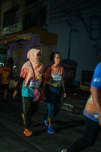 BIB: 13251
                            <button type="button" onclick="openModal(28242391)" class="btn btn-primary btn-sm float-right btn-popup" data-toggle="modal" data-target=".modal-high-quality">
                        <i class="fas fa-shopping-cart"></i> Add to Cart
                    </button>
                                            <button type="button" onclick="isThisMe(28242391, true)" class="btn btn-success btn-sm float-right btn-popup btn-isme hidden" data-toggle="tooltip" data-placement="bottom" title="นี่คือรูปของคุณใช่ไหม คลิกที่นี่เพื่อเอาเข้าอัลบั้ม">
                        <i class="fas fa-plus"></i> Add to album
                    </button>
                    <button type="button" onclick="isThisMe(28242391, false)" class="btn btn-warning btn-sm float-right btn-popup btn-isnotme hidden">
                        <i class="fas fa-ban"></i> Remove from album
                    </button>