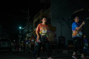 BIB: 15265, 130
                            <button type="button" onclick="openModal(28242566)" class="btn btn-primary btn-sm float-right btn-popup" data-toggle="modal" data-target=".modal-high-quality">
                        <i class="fas fa-shopping-cart"></i> Add to Cart
                    </button>
                                            <button type="button" onclick="isThisMe(28242566, true)" class="btn btn-success btn-sm float-right btn-popup btn-isme hidden" data-toggle="tooltip" data-placement="bottom" title="นี่คือรูปของคุณใช่ไหม คลิกที่นี่เพื่อเอาเข้าอัลบั้ม">
                        <i class="fas fa-plus"></i> Add to album
                    </button>
                    <button type="button" onclick="isThisMe(28242566, false)" class="btn btn-warning btn-sm float-right btn-popup btn-isnotme hidden">
                        <i class="fas fa-ban"></i> Remove from album
                    </button>
