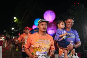 BIB: 14092
                            <button type="button" onclick="openModal(28192003)" class="btn btn-primary btn-sm float-right btn-popup" data-toggle="modal" data-target=".modal-high-quality">
                        <i class="fas fa-shopping-cart"></i> Add to Cart
                    </button>
                                            <button type="button" onclick="isThisMe(28192003, true)" class="btn btn-success btn-sm float-right btn-popup btn-isme hidden" data-toggle="tooltip" data-placement="bottom" title="นี่คือรูปของคุณใช่ไหม คลิกที่นี่เพื่อเอาเข้าอัลบั้ม">
                        <i class="fas fa-plus"></i> Add to album
                    </button>
                    <button type="button" onclick="isThisMe(28192003, false)" class="btn btn-warning btn-sm float-right btn-popup btn-isnotme hidden">
                        <i class="fas fa-ban"></i> Remove from album
                    </button>