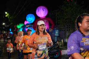 BIB: 14277, 225
                            <button type="button" onclick="openModal(28192049)" class="btn btn-primary btn-sm float-right btn-popup" data-toggle="modal" data-target=".modal-high-quality">
                        <i class="fas fa-shopping-cart"></i> Add to Cart
                    </button>
                                            <button type="button" onclick="isThisMe(28192049, true)" class="btn btn-success btn-sm float-right btn-popup btn-isme hidden" data-toggle="tooltip" data-placement="bottom" title="นี่คือรูปของคุณใช่ไหม คลิกที่นี่เพื่อเอาเข้าอัลบั้ม">
                        <i class="fas fa-plus"></i> Add to album
                    </button>
                    <button type="button" onclick="isThisMe(28192049, false)" class="btn btn-warning btn-sm float-right btn-popup btn-isnotme hidden">
                        <i class="fas fa-ban"></i> Remove from album
                    </button>