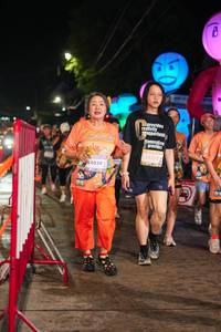 BIB: 15232, 14059
                            <button type="button" onclick="openModal(28192618)" class="btn btn-primary btn-sm float-right btn-popup" data-toggle="modal" data-target=".modal-high-quality">
                        <i class="fas fa-shopping-cart"></i> Add to Cart
                    </button>
                                            <button type="button" onclick="isThisMe(28192618, true)" class="btn btn-success btn-sm float-right btn-popup btn-isme hidden" data-toggle="tooltip" data-placement="bottom" title="นี่คือรูปของคุณใช่ไหม คลิกที่นี่เพื่อเอาเข้าอัลบั้ม">
                        <i class="fas fa-plus"></i> Add to album
                    </button>
                    <button type="button" onclick="isThisMe(28192618, false)" class="btn btn-warning btn-sm float-right btn-popup btn-isnotme hidden">
                        <i class="fas fa-ban"></i> Remove from album
                    </button>
