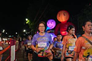 BIB: 13716, 1428, 133
                            <button type="button" onclick="openModal(28191713)" class="btn btn-primary btn-sm float-right btn-popup" data-toggle="modal" data-target=".modal-high-quality">
                        <i class="fas fa-shopping-cart"></i> Add to Cart
                    </button>
                                            <button type="button" onclick="isThisMe(28191713, true)" class="btn btn-success btn-sm float-right btn-popup btn-isme hidden" data-toggle="tooltip" data-placement="bottom" title="นี่คือรูปของคุณใช่ไหม คลิกที่นี่เพื่อเอาเข้าอัลบั้ม">
                        <i class="fas fa-plus"></i> Add to album
                    </button>
                    <button type="button" onclick="isThisMe(28191713, false)" class="btn btn-warning btn-sm float-right btn-popup btn-isnotme hidden">
                        <i class="fas fa-ban"></i> Remove from album
                    </button>