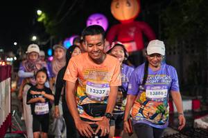 BIB: 130712, 13337, 13886
                            <button type="button" onclick="openModal(28192362)" class="btn btn-primary btn-sm float-right btn-popup" data-toggle="modal" data-target=".modal-high-quality">
                        <i class="fas fa-shopping-cart"></i> Add to Cart
                    </button>
                                            <button type="button" onclick="isThisMe(28192362, true)" class="btn btn-success btn-sm float-right btn-popup btn-isme hidden" data-toggle="tooltip" data-placement="bottom" title="นี่คือรูปของคุณใช่ไหม คลิกที่นี่เพื่อเอาเข้าอัลบั้ม">
                        <i class="fas fa-plus"></i> Add to album
                    </button>
                    <button type="button" onclick="isThisMe(28192362, false)" class="btn btn-warning btn-sm float-right btn-popup btn-isnotme hidden">
                        <i class="fas fa-ban"></i> Remove from album
                    </button>