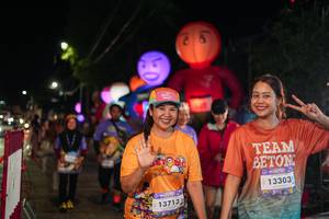 BIB: 13713, 13303
                            <button type="button" onclick="openModal(28191375)" class="btn btn-primary btn-sm float-right btn-popup" data-toggle="modal" data-target=".modal-high-quality">
                        <i class="fas fa-shopping-cart"></i> Add to Cart
                    </button>
                                            <button type="button" onclick="isThisMe(28191375, true)" class="btn btn-success btn-sm float-right btn-popup btn-isme hidden" data-toggle="tooltip" data-placement="bottom" title="นี่คือรูปของคุณใช่ไหม คลิกที่นี่เพื่อเอาเข้าอัลบั้ม">
                        <i class="fas fa-plus"></i> Add to album
                    </button>
                    <button type="button" onclick="isThisMe(28191375, false)" class="btn btn-warning btn-sm float-right btn-popup btn-isnotme hidden">
                        <i class="fas fa-ban"></i> Remove from album
                    </button>