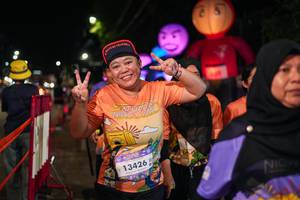 BIB: 13426, 10061
                            <button type="button" onclick="openModal(28192286)" class="btn btn-primary btn-sm float-right btn-popup" data-toggle="modal" data-target=".modal-high-quality">
                        <i class="fas fa-shopping-cart"></i> Add to Cart
                    </button>
                                            <button type="button" onclick="isThisMe(28192286, true)" class="btn btn-success btn-sm float-right btn-popup btn-isme hidden" data-toggle="tooltip" data-placement="bottom" title="นี่คือรูปของคุณใช่ไหม คลิกที่นี่เพื่อเอาเข้าอัลบั้ม">
                        <i class="fas fa-plus"></i> Add to album
                    </button>
                    <button type="button" onclick="isThisMe(28192286, false)" class="btn btn-warning btn-sm float-right btn-popup btn-isnotme hidden">
                        <i class="fas fa-ban"></i> Remove from album
                    </button>