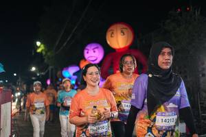 BIB: 3950, 143, 14213
                            <button type="button" onclick="openModal(28191857)" class="btn btn-primary btn-sm float-right btn-popup" data-toggle="modal" data-target=".modal-high-quality">
                        <i class="fas fa-shopping-cart"></i> Add to Cart
                    </button>
                                            <button type="button" onclick="isThisMe(28191857, true)" class="btn btn-success btn-sm float-right btn-popup btn-isme hidden" data-toggle="tooltip" data-placement="bottom" title="นี่คือรูปของคุณใช่ไหม คลิกที่นี่เพื่อเอาเข้าอัลบั้ม">
                        <i class="fas fa-plus"></i> Add to album
                    </button>
                    <button type="button" onclick="isThisMe(28191857, false)" class="btn btn-warning btn-sm float-right btn-popup btn-isnotme hidden">
                        <i class="fas fa-ban"></i> Remove from album
                    </button>