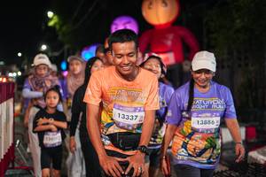 BIB: 13012, 13337, 13886
                            <button type="button" onclick="openModal(28192359)" class="btn btn-primary btn-sm float-right btn-popup" data-toggle="modal" data-target=".modal-high-quality">
                        <i class="fas fa-shopping-cart"></i> Add to Cart
                    </button>
                                            <button type="button" onclick="isThisMe(28192359, true)" class="btn btn-success btn-sm float-right btn-popup btn-isme hidden" data-toggle="tooltip" data-placement="bottom" title="นี่คือรูปของคุณใช่ไหม คลิกที่นี่เพื่อเอาเข้าอัลบั้ม">
                        <i class="fas fa-plus"></i> Add to album
                    </button>
                    <button type="button" onclick="isThisMe(28192359, false)" class="btn btn-warning btn-sm float-right btn-popup btn-isnotme hidden">
                        <i class="fas fa-ban"></i> Remove from album
                    </button>