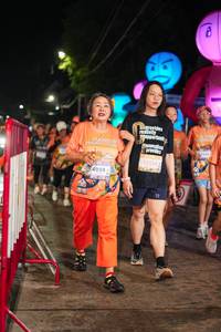 BIB: 3536, 15232, 4059
                            <button type="button" onclick="openModal(28192610)" class="btn btn-primary btn-sm float-right btn-popup" data-toggle="modal" data-target=".modal-high-quality">
                        <i class="fas fa-shopping-cart"></i> Add to Cart
                    </button>
                                            <button type="button" onclick="isThisMe(28192610, true)" class="btn btn-success btn-sm float-right btn-popup btn-isme hidden" data-toggle="tooltip" data-placement="bottom" title="นี่คือรูปของคุณใช่ไหม คลิกที่นี่เพื่อเอาเข้าอัลบั้ม">
                        <i class="fas fa-plus"></i> Add to album
                    </button>
                    <button type="button" onclick="isThisMe(28192610, false)" class="btn btn-warning btn-sm float-right btn-popup btn-isnotme hidden">
                        <i class="fas fa-ban"></i> Remove from album
                    </button>