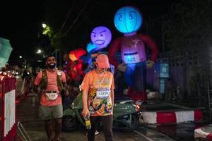 BIB: 5568, 13729, 193
                            <button type="button" onclick="openModal(28192014)" class="btn btn-primary btn-sm float-right btn-popup" data-toggle="modal" data-target=".modal-high-quality">
                        <i class="fas fa-shopping-cart"></i> Add to Cart
                    </button>
                                            <button type="button" onclick="isThisMe(28192014, true)" class="btn btn-success btn-sm float-right btn-popup btn-isme hidden" data-toggle="tooltip" data-placement="bottom" title="นี่คือรูปของคุณใช่ไหม คลิกที่นี่เพื่อเอาเข้าอัลบั้ม">
                        <i class="fas fa-plus"></i> Add to album
                    </button>
                    <button type="button" onclick="isThisMe(28192014, false)" class="btn btn-warning btn-sm float-right btn-popup btn-isnotme hidden">
                        <i class="fas fa-ban"></i> Remove from album
                    </button>