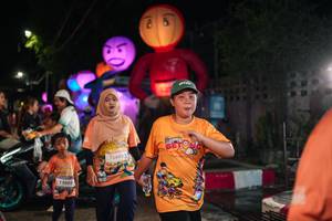 BIB: 13005, 2000, 15045
                            <button type="button" onclick="openModal(28192034)" class="btn btn-primary btn-sm float-right btn-popup" data-toggle="modal" data-target=".modal-high-quality">
                        <i class="fas fa-shopping-cart"></i> Add to Cart
                    </button>
                                            <button type="button" onclick="isThisMe(28192034, true)" class="btn btn-success btn-sm float-right btn-popup btn-isme hidden" data-toggle="tooltip" data-placement="bottom" title="นี่คือรูปของคุณใช่ไหม คลิกที่นี่เพื่อเอาเข้าอัลบั้ม">
                        <i class="fas fa-plus"></i> Add to album
                    </button>
                    <button type="button" onclick="isThisMe(28192034, false)" class="btn btn-warning btn-sm float-right btn-popup btn-isnotme hidden">
                        <i class="fas fa-ban"></i> Remove from album
                    </button>