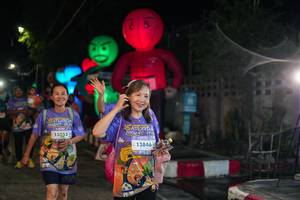 BIB: 13553, 13846
                            <button type="button" onclick="openModal(28183020)" class="btn btn-primary btn-sm float-right btn-popup" data-toggle="modal" data-target=".modal-high-quality">
                        <i class="fas fa-shopping-cart"></i> Add to Cart
                    </button>
                                            <button type="button" onclick="isThisMe(28183020, true)" class="btn btn-success btn-sm float-right btn-popup btn-isme hidden" data-toggle="tooltip" data-placement="bottom" title="นี่คือรูปของคุณใช่ไหม คลิกที่นี่เพื่อเอาเข้าอัลบั้ม">
                        <i class="fas fa-plus"></i> Add to album
                    </button>
                    <button type="button" onclick="isThisMe(28183020, false)" class="btn btn-warning btn-sm float-right btn-popup btn-isnotme hidden">
                        <i class="fas fa-ban"></i> Remove from album
                    </button>