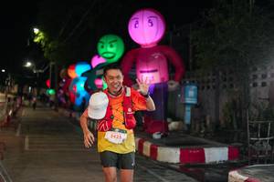 BIB: 5425
                            <button type="button" onclick="openModal(28190329)" class="btn btn-primary btn-sm float-right btn-popup" data-toggle="modal" data-target=".modal-high-quality">
                        <i class="fas fa-shopping-cart"></i> Add to Cart
                    </button>
                                            <button type="button" onclick="isThisMe(28190329, true)" class="btn btn-success btn-sm float-right btn-popup btn-isme hidden" data-toggle="tooltip" data-placement="bottom" title="นี่คือรูปของคุณใช่ไหม คลิกที่นี่เพื่อเอาเข้าอัลบั้ม">
                        <i class="fas fa-plus"></i> Add to album
                    </button>
                    <button type="button" onclick="isThisMe(28190329, false)" class="btn btn-warning btn-sm float-right btn-popup btn-isnotme hidden">
                        <i class="fas fa-ban"></i> Remove from album
                    </button>