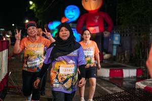 BIB: 13426, 15165, 13236
                            <button type="button" onclick="openModal(28192295)" class="btn btn-primary btn-sm float-right btn-popup" data-toggle="modal" data-target=".modal-high-quality">
                        <i class="fas fa-shopping-cart"></i> Add to Cart
                    </button>
                                            <button type="button" onclick="isThisMe(28192295, true)" class="btn btn-success btn-sm float-right btn-popup btn-isme hidden" data-toggle="tooltip" data-placement="bottom" title="นี่คือรูปของคุณใช่ไหม คลิกที่นี่เพื่อเอาเข้าอัลบั้ม">
                        <i class="fas fa-plus"></i> Add to album
                    </button>
                    <button type="button" onclick="isThisMe(28192295, false)" class="btn btn-warning btn-sm float-right btn-popup btn-isnotme hidden">
                        <i class="fas fa-ban"></i> Remove from album
                    </button>