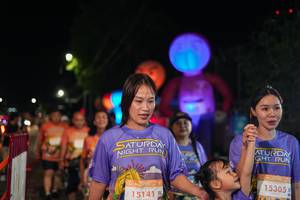 BIB: 15141, 15305
                            <button type="button" onclick="openModal(28182472)" class="btn btn-primary btn-sm float-right btn-popup" data-toggle="modal" data-target=".modal-high-quality">
                        <i class="fas fa-shopping-cart"></i> Add to Cart
                    </button>
                                            <button type="button" onclick="isThisMe(28182472, true)" class="btn btn-success btn-sm float-right btn-popup btn-isme hidden" data-toggle="tooltip" data-placement="bottom" title="นี่คือรูปของคุณใช่ไหม คลิกที่นี่เพื่อเอาเข้าอัลบั้ม">
                        <i class="fas fa-plus"></i> Add to album
                    </button>
                    <button type="button" onclick="isThisMe(28182472, false)" class="btn btn-warning btn-sm float-right btn-popup btn-isnotme hidden">
                        <i class="fas fa-ban"></i> Remove from album
                    </button>