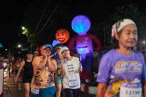 BIB: 14433, 130, 1326, 13199
                            <button type="button" onclick="openModal(28191833)" class="btn btn-primary btn-sm float-right btn-popup" data-toggle="modal" data-target=".modal-high-quality">
                        <i class="fas fa-shopping-cart"></i> Add to Cart
                    </button>
                                            <button type="button" onclick="isThisMe(28191833, true)" class="btn btn-success btn-sm float-right btn-popup btn-isme hidden" data-toggle="tooltip" data-placement="bottom" title="นี่คือรูปของคุณใช่ไหม คลิกที่นี่เพื่อเอาเข้าอัลบั้ม">
                        <i class="fas fa-plus"></i> Add to album
                    </button>
                    <button type="button" onclick="isThisMe(28191833, false)" class="btn btn-warning btn-sm float-right btn-popup btn-isnotme hidden">
                        <i class="fas fa-ban"></i> Remove from album
                    </button>