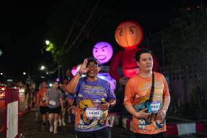 BIB: 14305, 4408
                            <button type="button" onclick="openModal(28191934)" class="btn btn-primary btn-sm float-right btn-popup" data-toggle="modal" data-target=".modal-high-quality">
                        <i class="fas fa-shopping-cart"></i> Add to Cart
                    </button>
                                            <button type="button" onclick="isThisMe(28191934, true)" class="btn btn-success btn-sm float-right btn-popup btn-isme hidden" data-toggle="tooltip" data-placement="bottom" title="นี่คือรูปของคุณใช่ไหม คลิกที่นี่เพื่อเอาเข้าอัลบั้ม">
                        <i class="fas fa-plus"></i> Add to album
                    </button>
                    <button type="button" onclick="isThisMe(28191934, false)" class="btn btn-warning btn-sm float-right btn-popup btn-isnotme hidden">
                        <i class="fas fa-ban"></i> Remove from album
                    </button>