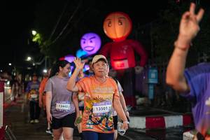 BIB: 13442, 13501
                            <button type="button" onclick="openModal(28191919)" class="btn btn-primary btn-sm float-right btn-popup" data-toggle="modal" data-target=".modal-high-quality">
                        <i class="fas fa-shopping-cart"></i> Add to Cart
                    </button>
                                            <button type="button" onclick="isThisMe(28191919, true)" class="btn btn-success btn-sm float-right btn-popup btn-isme hidden" data-toggle="tooltip" data-placement="bottom" title="นี่คือรูปของคุณใช่ไหม คลิกที่นี่เพื่อเอาเข้าอัลบั้ม">
                        <i class="fas fa-plus"></i> Add to album
                    </button>
                    <button type="button" onclick="isThisMe(28191919, false)" class="btn btn-warning btn-sm float-right btn-popup btn-isnotme hidden">
                        <i class="fas fa-ban"></i> Remove from album
                    </button>