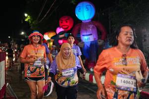 BIB: 3380, 13655, 14063
                            <button type="button" onclick="openModal(28192181)" class="btn btn-primary btn-sm float-right btn-popup" data-toggle="modal" data-target=".modal-high-quality">
                        <i class="fas fa-shopping-cart"></i> Add to Cart
                    </button>
                                            <button type="button" onclick="isThisMe(28192181, true)" class="btn btn-success btn-sm float-right btn-popup btn-isme hidden" data-toggle="tooltip" data-placement="bottom" title="นี่คือรูปของคุณใช่ไหม คลิกที่นี่เพื่อเอาเข้าอัลบั้ม">
                        <i class="fas fa-plus"></i> Add to album
                    </button>
                    <button type="button" onclick="isThisMe(28192181, false)" class="btn btn-warning btn-sm float-right btn-popup btn-isnotme hidden">
                        <i class="fas fa-ban"></i> Remove from album
                    </button>