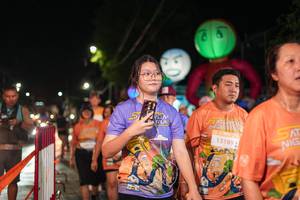 BIB: 15189
                            <button type="button" onclick="openModal(28192407)" class="btn btn-primary btn-sm float-right btn-popup" data-toggle="modal" data-target=".modal-high-quality">
                        <i class="fas fa-shopping-cart"></i> Add to Cart
                    </button>
                                            <button type="button" onclick="isThisMe(28192407, true)" class="btn btn-success btn-sm float-right btn-popup btn-isme hidden" data-toggle="tooltip" data-placement="bottom" title="นี่คือรูปของคุณใช่ไหม คลิกที่นี่เพื่อเอาเข้าอัลบั้ม">
                        <i class="fas fa-plus"></i> Add to album
                    </button>
                    <button type="button" onclick="isThisMe(28192407, false)" class="btn btn-warning btn-sm float-right btn-popup btn-isnotme hidden">
                        <i class="fas fa-ban"></i> Remove from album
                    </button>