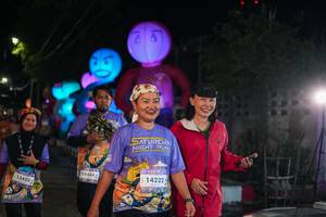 BIB: 134235, 14444, 14222
                            <button type="button" onclick="openModal(28191373)" class="btn btn-primary btn-sm float-right btn-popup" data-toggle="modal" data-target=".modal-high-quality">
                        <i class="fas fa-shopping-cart"></i> Add to Cart
                    </button>
                                            <button type="button" onclick="isThisMe(28191373, true)" class="btn btn-success btn-sm float-right btn-popup btn-isme hidden" data-toggle="tooltip" data-placement="bottom" title="นี่คือรูปของคุณใช่ไหม คลิกที่นี่เพื่อเอาเข้าอัลบั้ม">
                        <i class="fas fa-plus"></i> Add to album
                    </button>
                    <button type="button" onclick="isThisMe(28191373, false)" class="btn btn-warning btn-sm float-right btn-popup btn-isnotme hidden">
                        <i class="fas fa-ban"></i> Remove from album
                    </button>