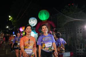 BIB: 13925, 13583
                            <button type="button" onclick="openModal(28182711)" class="btn btn-primary btn-sm float-right btn-popup" data-toggle="modal" data-target=".modal-high-quality">
                        <i class="fas fa-shopping-cart"></i> Add to Cart
                    </button>
                                            <button type="button" onclick="isThisMe(28182711, true)" class="btn btn-success btn-sm float-right btn-popup btn-isme hidden" data-toggle="tooltip" data-placement="bottom" title="นี่คือรูปของคุณใช่ไหม คลิกที่นี่เพื่อเอาเข้าอัลบั้ม">
                        <i class="fas fa-plus"></i> Add to album
                    </button>
                    <button type="button" onclick="isThisMe(28182711, false)" class="btn btn-warning btn-sm float-right btn-popup btn-isnotme hidden">
                        <i class="fas fa-ban"></i> Remove from album
                    </button>