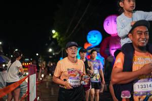 BIB: 13204, 657, 13314
                            <button type="button" onclick="openModal(28191772)" class="btn btn-primary btn-sm float-right btn-popup" data-toggle="modal" data-target=".modal-high-quality">
                        <i class="fas fa-shopping-cart"></i> Add to Cart
                    </button>
                                            <button type="button" onclick="isThisMe(28191772, true)" class="btn btn-success btn-sm float-right btn-popup btn-isme hidden" data-toggle="tooltip" data-placement="bottom" title="นี่คือรูปของคุณใช่ไหม คลิกที่นี่เพื่อเอาเข้าอัลบั้ม">
                        <i class="fas fa-plus"></i> Add to album
                    </button>
                    <button type="button" onclick="isThisMe(28191772, false)" class="btn btn-warning btn-sm float-right btn-popup btn-isnotme hidden">
                        <i class="fas fa-ban"></i> Remove from album
                    </button>