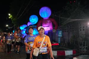 BIB: 142, 14006
                            <button type="button" onclick="openModal(28182589)" class="btn btn-primary btn-sm float-right btn-popup" data-toggle="modal" data-target=".modal-high-quality">
                        <i class="fas fa-shopping-cart"></i> Add to Cart
                    </button>
                                            <button type="button" onclick="isThisMe(28182589, true)" class="btn btn-success btn-sm float-right btn-popup btn-isme hidden" data-toggle="tooltip" data-placement="bottom" title="นี่คือรูปของคุณใช่ไหม คลิกที่นี่เพื่อเอาเข้าอัลบั้ม">
                        <i class="fas fa-plus"></i> Add to album
                    </button>
                    <button type="button" onclick="isThisMe(28182589, false)" class="btn btn-warning btn-sm float-right btn-popup btn-isnotme hidden">
                        <i class="fas fa-ban"></i> Remove from album
                    </button>