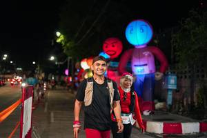 BIB: 401
                            <button type="button" onclick="openModal(28189574)" class="btn btn-primary btn-sm float-right btn-popup" data-toggle="modal" data-target=".modal-high-quality">
                        <i class="fas fa-shopping-cart"></i> Add to Cart
                    </button>
                                            <button type="button" onclick="isThisMe(28189574, true)" class="btn btn-success btn-sm float-right btn-popup btn-isme hidden" data-toggle="tooltip" data-placement="bottom" title="นี่คือรูปของคุณใช่ไหม คลิกที่นี่เพื่อเอาเข้าอัลบั้ม">
                        <i class="fas fa-plus"></i> Add to album
                    </button>
                    <button type="button" onclick="isThisMe(28189574, false)" class="btn btn-warning btn-sm float-right btn-popup btn-isnotme hidden">
                        <i class="fas fa-ban"></i> Remove from album
                    </button>