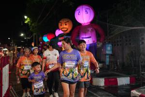 BIB: 1440, 13010, 13593
                            <button type="button" onclick="openModal(28182562)" class="btn btn-primary btn-sm float-right btn-popup" data-toggle="modal" data-target=".modal-high-quality">
                        <i class="fas fa-shopping-cart"></i> Add to Cart
                    </button>
                                            <button type="button" onclick="isThisMe(28182562, true)" class="btn btn-success btn-sm float-right btn-popup btn-isme hidden" data-toggle="tooltip" data-placement="bottom" title="นี่คือรูปของคุณใช่ไหม คลิกที่นี่เพื่อเอาเข้าอัลบั้ม">
                        <i class="fas fa-plus"></i> Add to album
                    </button>
                    <button type="button" onclick="isThisMe(28182562, false)" class="btn btn-warning btn-sm float-right btn-popup btn-isnotme hidden">
                        <i class="fas fa-ban"></i> Remove from album
                    </button>