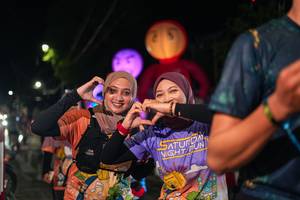BIB: 
                            <button type="button" onclick="openModal(28192147)" class="btn btn-primary btn-sm float-right btn-popup" data-toggle="modal" data-target=".modal-high-quality">
                        <i class="fas fa-shopping-cart"></i> Add to Cart
                    </button>
                                            <button type="button" onclick="isThisMe(28192147, true)" class="btn btn-success btn-sm float-right btn-popup btn-isme hidden" data-toggle="tooltip" data-placement="bottom" title="นี่คือรูปของคุณใช่ไหม คลิกที่นี่เพื่อเอาเข้าอัลบั้ม">
                        <i class="fas fa-plus"></i> Add to album
                    </button>
                    <button type="button" onclick="isThisMe(28192147, false)" class="btn btn-warning btn-sm float-right btn-popup btn-isnotme hidden">
                        <i class="fas fa-ban"></i> Remove from album
                    </button>