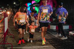BIB: 15125, 15124, 15121
                            <button type="button" onclick="openModal(28191351)" class="btn btn-primary btn-sm float-right btn-popup" data-toggle="modal" data-target=".modal-high-quality">
                        <i class="fas fa-shopping-cart"></i> Add to Cart
                    </button>
                                            <button type="button" onclick="isThisMe(28191351, true)" class="btn btn-success btn-sm float-right btn-popup btn-isme hidden" data-toggle="tooltip" data-placement="bottom" title="นี่คือรูปของคุณใช่ไหม คลิกที่นี่เพื่อเอาเข้าอัลบั้ม">
                        <i class="fas fa-plus"></i> Add to album
                    </button>
                    <button type="button" onclick="isThisMe(28191351, false)" class="btn btn-warning btn-sm float-right btn-popup btn-isnotme hidden">
                        <i class="fas fa-ban"></i> Remove from album
                    </button>