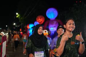 BIB: 13151, 818
                            <button type="button" onclick="openModal(28191394)" class="btn btn-primary btn-sm float-right btn-popup" data-toggle="modal" data-target=".modal-high-quality">
                        <i class="fas fa-shopping-cart"></i> Add to Cart
                    </button>
                                            <button type="button" onclick="isThisMe(28191394, true)" class="btn btn-success btn-sm float-right btn-popup btn-isme hidden" data-toggle="tooltip" data-placement="bottom" title="นี่คือรูปของคุณใช่ไหม คลิกที่นี่เพื่อเอาเข้าอัลบั้ม">
                        <i class="fas fa-plus"></i> Add to album
                    </button>
                    <button type="button" onclick="isThisMe(28191394, false)" class="btn btn-warning btn-sm float-right btn-popup btn-isnotme hidden">
                        <i class="fas fa-ban"></i> Remove from album
                    </button>