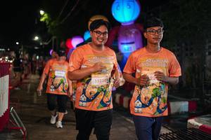BIB: 15230
                            <button type="button" onclick="openModal(28192234)" class="btn btn-primary btn-sm float-right btn-popup" data-toggle="modal" data-target=".modal-high-quality">
                        <i class="fas fa-shopping-cart"></i> Add to Cart
                    </button>
                                            <button type="button" onclick="isThisMe(28192234, true)" class="btn btn-success btn-sm float-right btn-popup btn-isme hidden" data-toggle="tooltip" data-placement="bottom" title="นี่คือรูปของคุณใช่ไหม คลิกที่นี่เพื่อเอาเข้าอัลบั้ม">
                        <i class="fas fa-plus"></i> Add to album
                    </button>
                    <button type="button" onclick="isThisMe(28192234, false)" class="btn btn-warning btn-sm float-right btn-popup btn-isnotme hidden">
                        <i class="fas fa-ban"></i> Remove from album
                    </button>