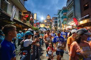 BIB: 3014, 14155
                            <button type="button" onclick="openModal(28623677)" class="btn btn-primary btn-sm float-right btn-popup" data-toggle="modal" data-target=".modal-high-quality">
                        <i class="fas fa-shopping-cart"></i> Add to Cart
                    </button>
                                            <button type="button" onclick="isThisMe(28623677, true)" class="btn btn-success btn-sm float-right btn-popup btn-isme hidden" data-toggle="tooltip" data-placement="bottom" title="นี่คือรูปของคุณใช่ไหม คลิกที่นี่เพื่อเอาเข้าอัลบั้ม">
                        <i class="fas fa-plus"></i> Add to album
                    </button>
                    <button type="button" onclick="isThisMe(28623677, false)" class="btn btn-warning btn-sm float-right btn-popup btn-isnotme hidden">
                        <i class="fas fa-ban"></i> Remove from album
                    </button>