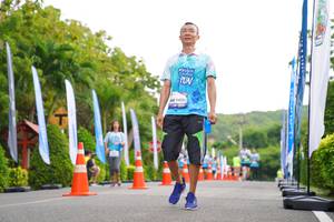 BIB: 1459
                            <button type="button" onclick="openModal(6198904)" class="btn btn-primary btn-sm float-right btn-popup" data-toggle="modal" data-target=".modal-high-quality">
                        <i class="fas fa-shopping-cart"></i> Add to Cart
                    </button>
                                            <button type="button" onclick="isThisMe(6198904, true)" class="btn btn-success btn-sm float-right btn-popup btn-isme hidden" data-toggle="tooltip" data-placement="bottom" title="นี่คือรูปของคุณใช่ไหม คลิกที่นี่เพื่อเอาเข้าอัลบั้ม">
                        <i class="fas fa-plus"></i> Add to album
                    </button>
                    <button type="button" onclick="isThisMe(6198904, false)" class="btn btn-warning btn-sm float-right btn-popup btn-isnotme hidden">
                        <i class="fas fa-ban"></i> Remove from album
                    </button>